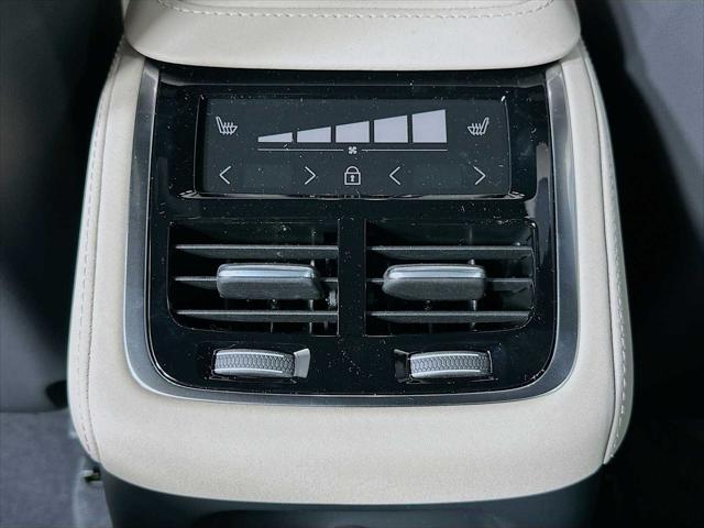 2026 Volvo XC90 Plug-In Hybrid Plus, T8 AWD, Electric/Gasoline, Bright, 7 Seats