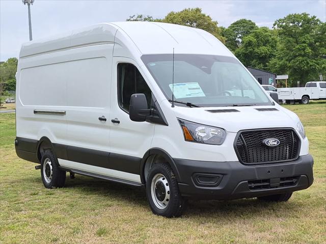 2026 Ford Transit Cargo Van T-350 148 EL Hi Rf 9500 GVWR RWD