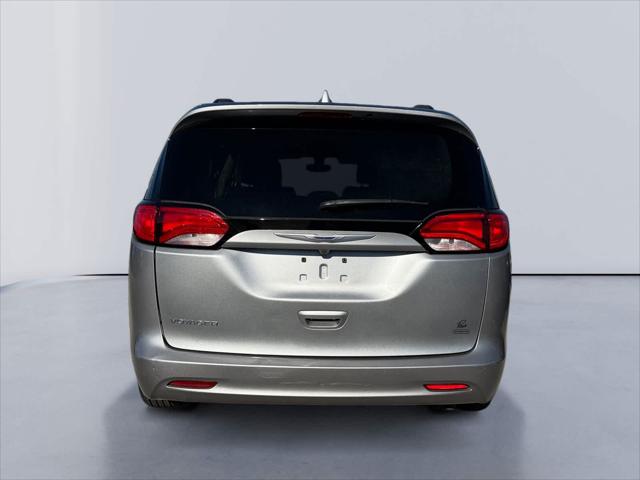 2020 Chrysler Voyager LXI