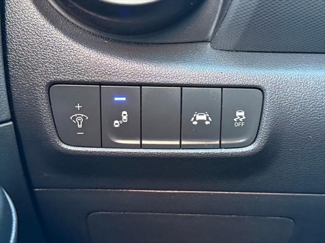 2021 Hyundai Kona SEL Plus