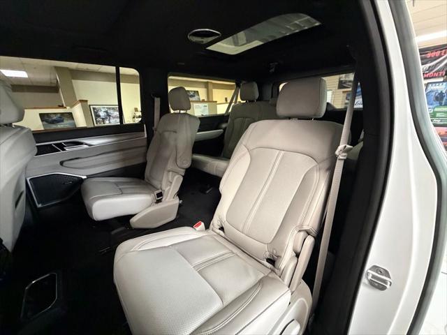 2026 Jeep Grand Wagoneer 4x4