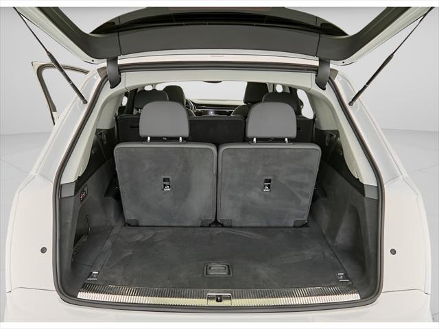 2024 Audi Q7 Premium Plus 45 TFSI quattro Tiptronic