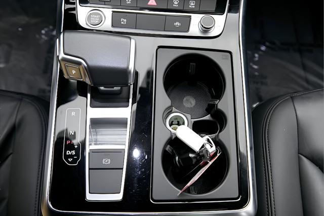 2024 Audi Q7 Premium Plus 45 TFSI quattro Tiptronic