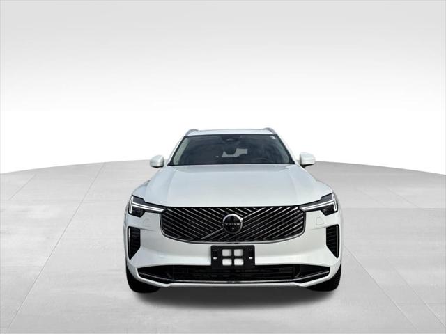2026 Volvo XC90 Plus, B6 AWD Gas (mild hybrid), Gasoline, Bright, 7 Seats
