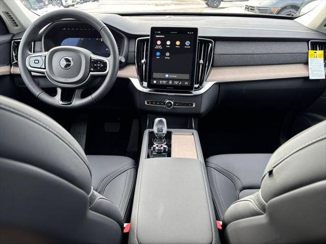 2026 Volvo XC90 Plus, B6 AWD Gas (mild hybrid), Gasoline, Bright, 7 Seats
