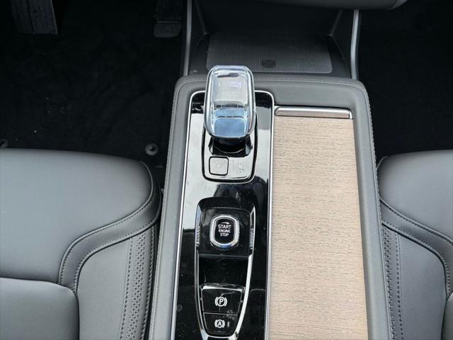 2026 Volvo XC90 Plus, B6 AWD Gas (mild hybrid), Gasoline, Bright, 7 Seats