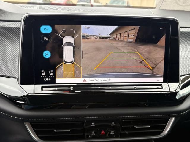 2026 Volkswagen Atlas Cross Sport SEL Premium R-Line