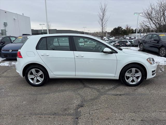 2017 Volkswagen Golf TSI Wolfsburg Edition 4-Door