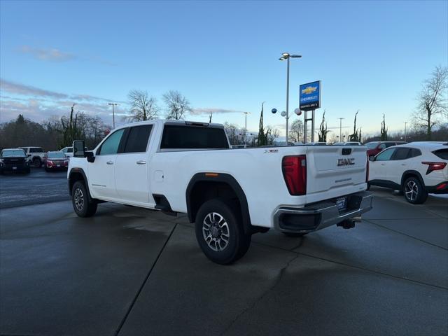 2025 GMC Sierra 3500HD SLT