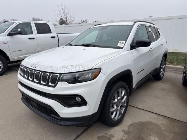 2022 Jeep Compass Latitude Lux 4x4