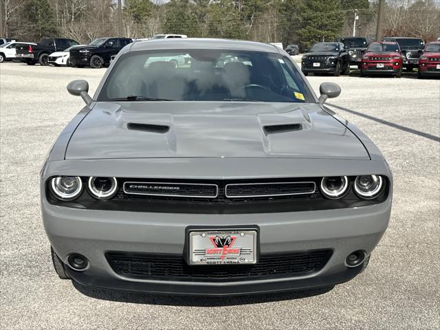 2023 Dodge Challenger SXT