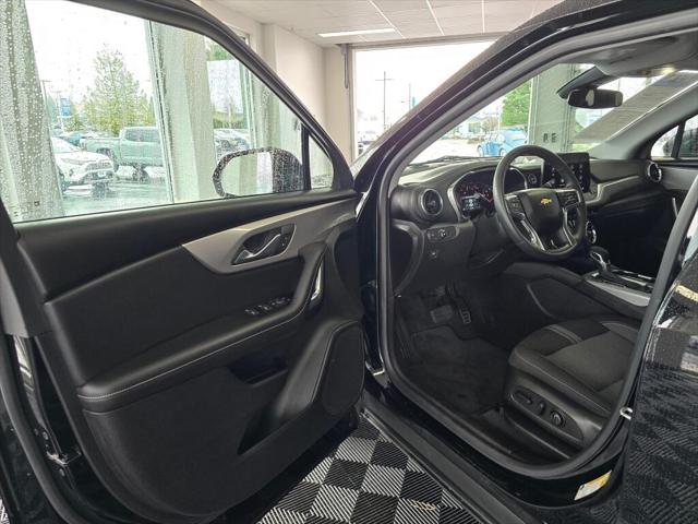 2025 Chevrolet Blazer AWD 2LT