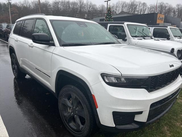 2023 Jeep Grand Cherokee L Altitude 4x4