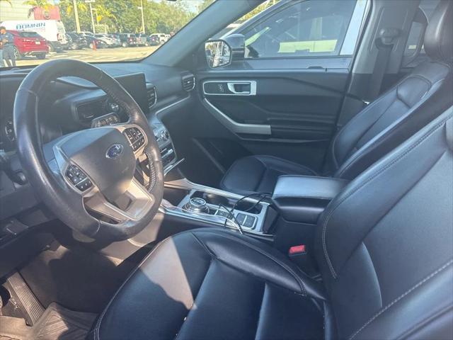 2020 Ford Explorer XLT 2020 Ford Explorer XLT