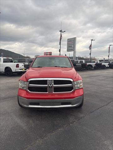 2019 RAM 1500 Classic SLT Crew Cab 4x4 64 Box