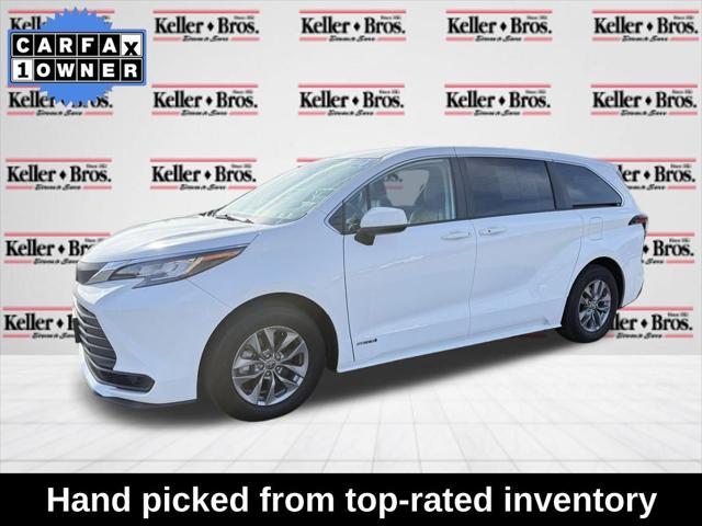 2021 Toyota Sienna LE