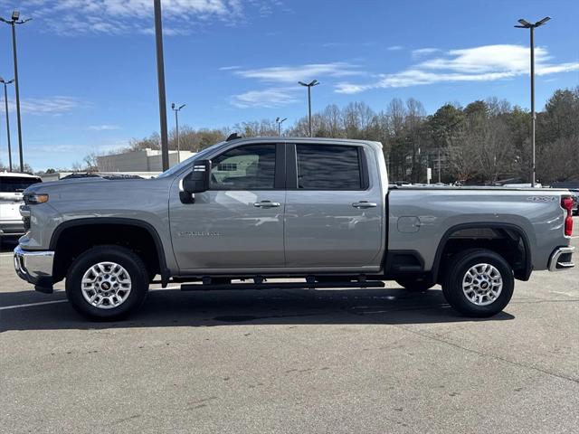 2025 Chevrolet Silverado 2500HD 4WD Crew Cab Standard Bed LT