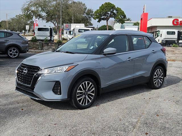 2022 Nissan Kicks SV Xtronic CVT