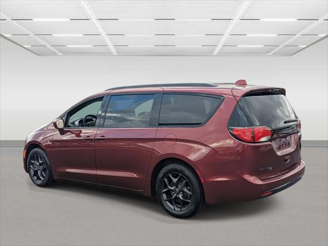 2018 Chrysler Pacifica Touring L Plus