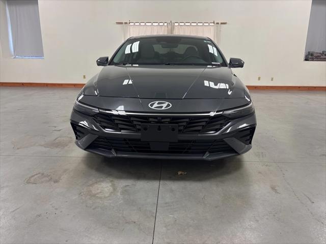 2024 Hyundai Elantra Limited 2024 Hyundai Elantra Limited
