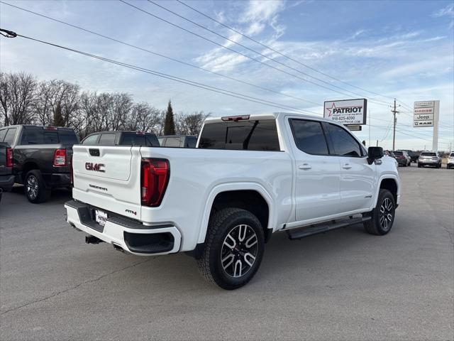2022 GMC Sierra 1500 4WD Crew Cab Short Box AT4