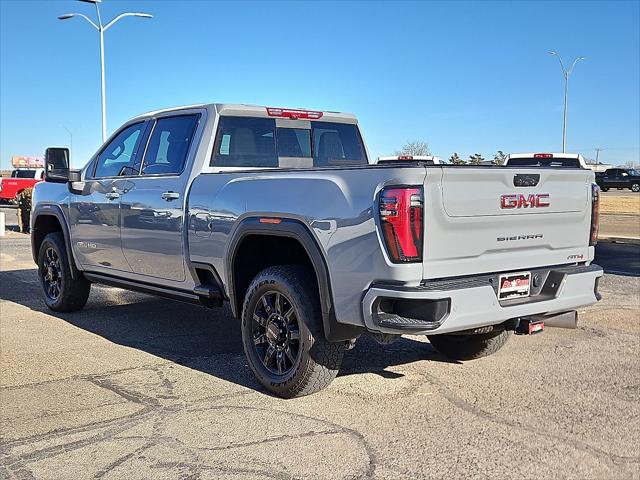 2024 GMC Sierra 2500HD 4WD Crew Cab Standard Bed AT4