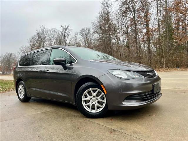 2017 Chrysler Pacifica LX