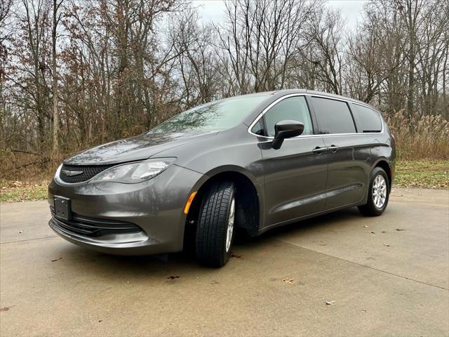 2017 Chrysler Pacifica LX