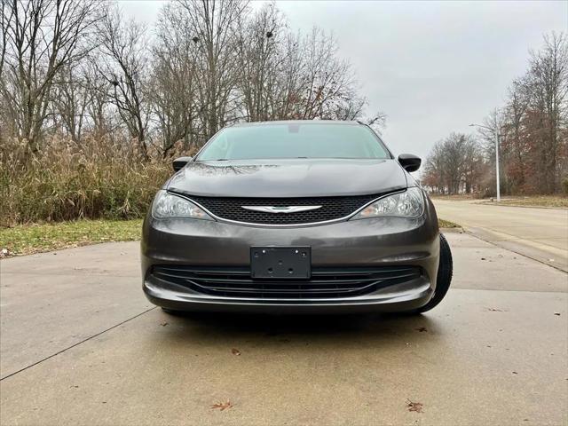 2017 Chrysler Pacifica LX