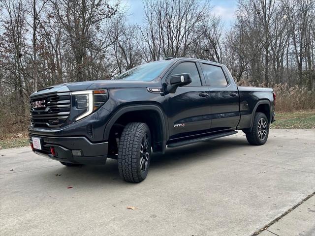 2022 GMC Sierra 1500 4WD Crew Cab Standard Box AT4