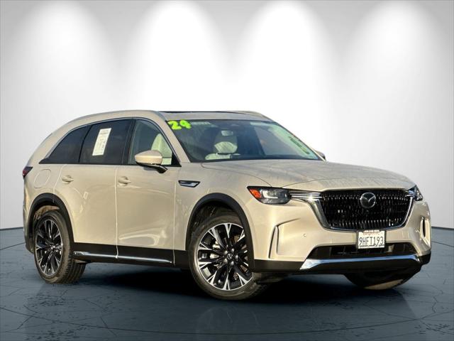2024 Mazda CX-90 PHEV Premium Plus