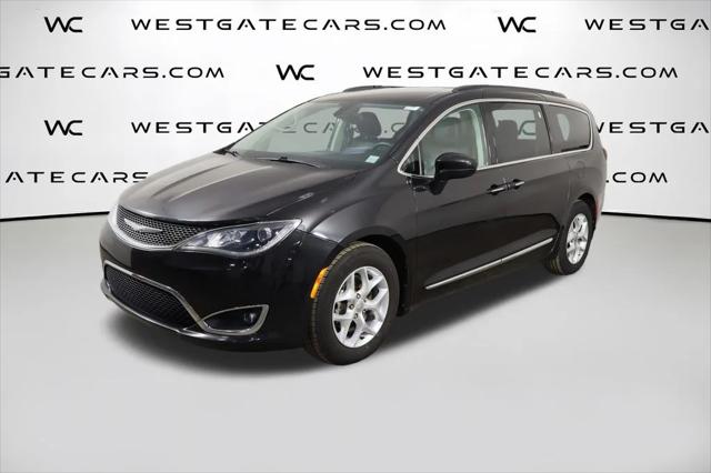 2017 Chrysler Pacifica Touring-L 2017 Chrysler Pacifica Touring-L