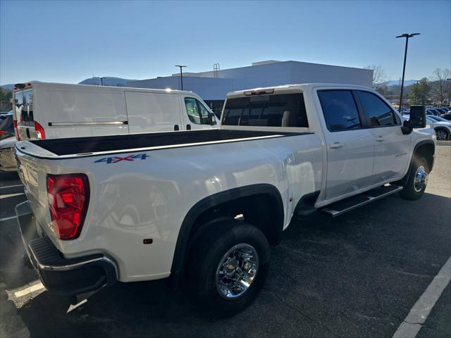 2024 Chevrolet Silverado 3500HD 4WD Crew Cab Long Bed LT