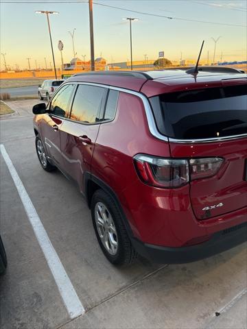 2024 Jeep Compass Latitude 4x4