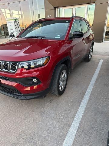 2024 Jeep Compass Latitude 4x4 2024 Jeep Compass Latitude 4x4