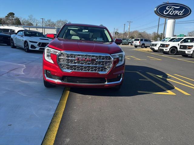 2023 GMC Terrain AWD Denali