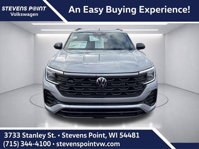2026 Volkswagen Atlas Cross Sport SEL R-Line Black