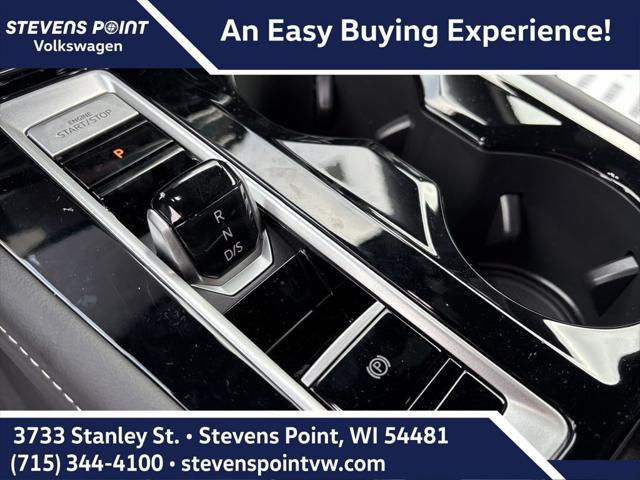 2026 Volkswagen Atlas Cross Sport SEL R-Line Black