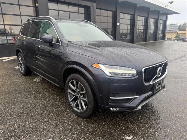 2017 Volvo XC90 T6 Momentum