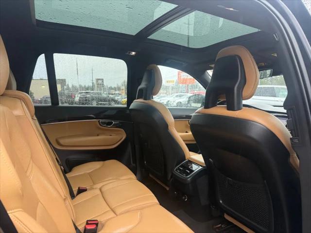 2017 Volvo XC90 T6 Momentum
