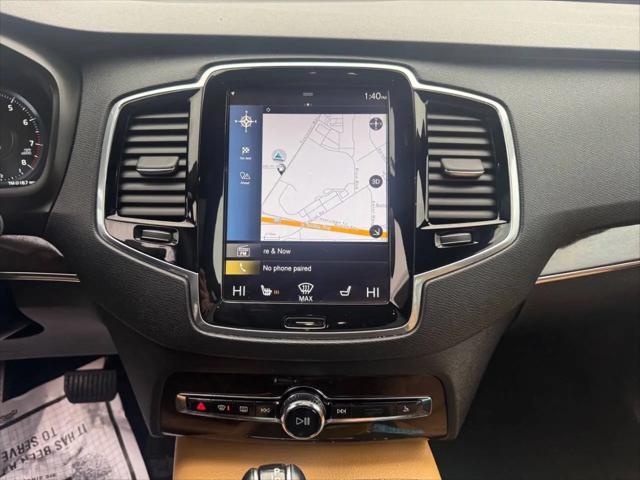 2017 Volvo XC90 T6 Momentum