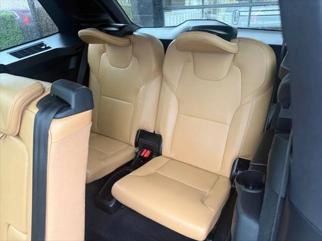 2017 Volvo XC90 T6 Momentum