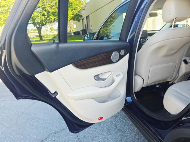 2017 Mercedes-Benz GLC 4MATIC