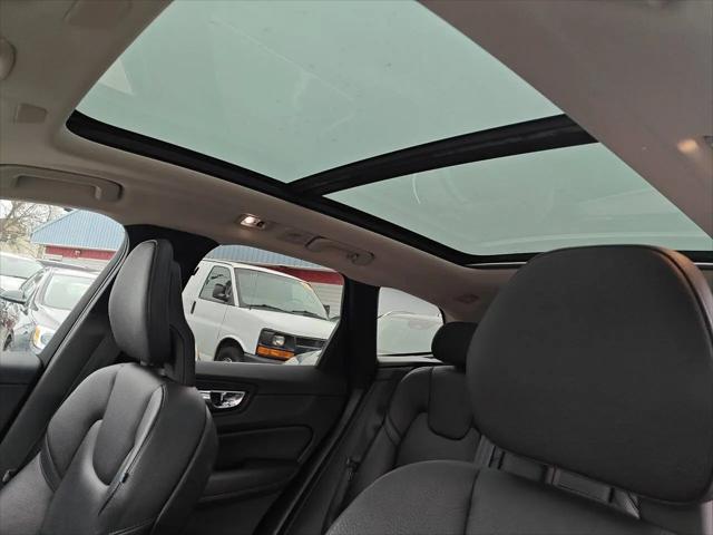 2018 Volvo XC60 T6 Momentum