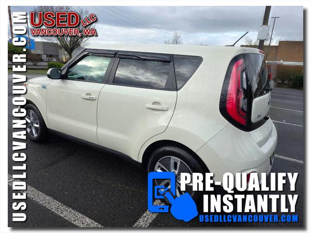 2017 Kia Soul EV Base
