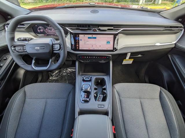 2026 Jeep Cherokee Laredo 4x4