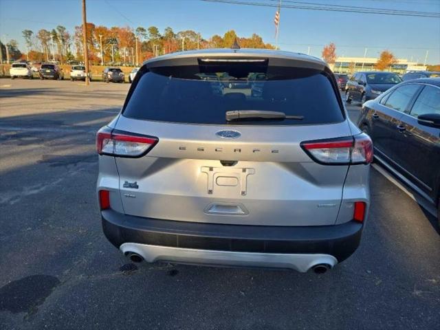 2020 Ford Escape SE
