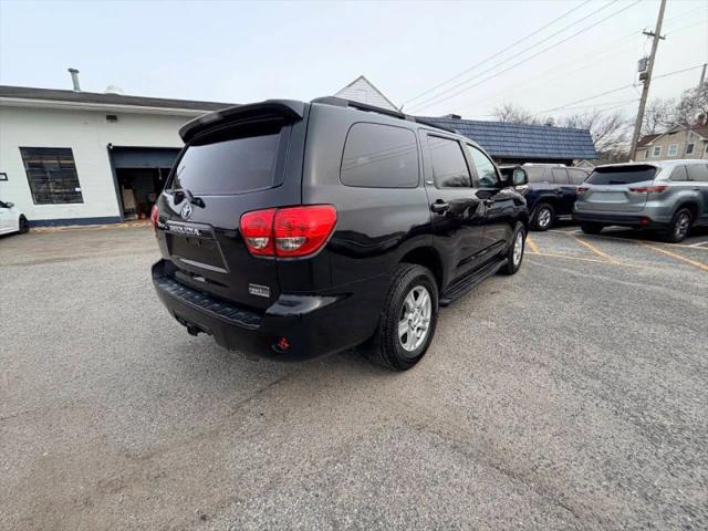 2013 Toyota Sequoia SR5 5.7L V8