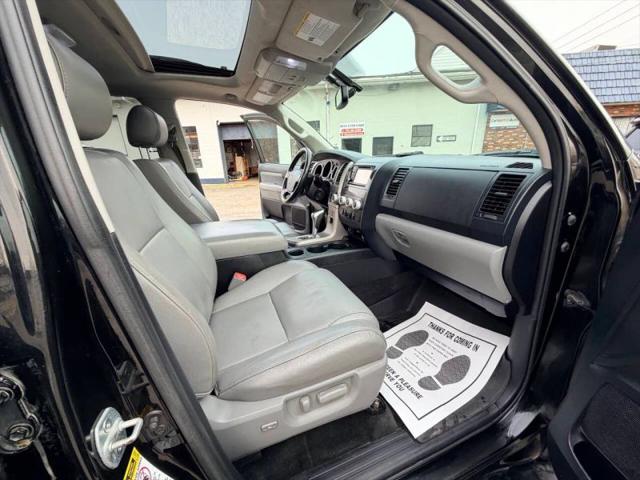 2013 Toyota Sequoia SR5 5.7L V8