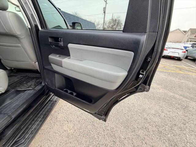 2013 Toyota Sequoia SR5 5.7L V8